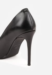 Born2be - Czarne Klasyczne Szpilki VICES w Minimalistycznym Stylu Praselea. Okazja: do pracy, na co dzień. Kolor: czarny. Materiał: jeans. Obcas: na szpilce. Styl: klasyczny #8