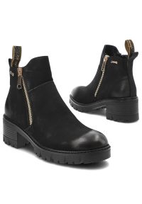 Czarne Botki Jeep Eleganckie Obuwie Damskie Na Obcasie. Okazja: na co dzień. Zapięcie: zamek. Kolor: czarny. Materiał: materiał. Szerokość cholewki: normalna. Obcas: na obcasie. Styl: elegancki. Wysokość obcasa: średni #6