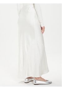 Gina Tricot Spódnica maxi 22969 Biały Regular Fit. Kolor: biały. Materiał: syntetyk