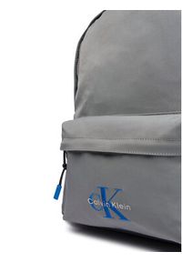 Calvin Klein Plecak Bold Round Backpack LV04D3114G Szary. Kolor: szary. Materiał: materiał #6