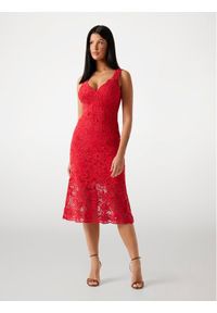 Guess Sukienka 175957 Czerwony Classic Fit. Kolor: czerwony