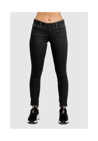 Guess - GUESS Czarne jeansy damskie Cosy phyton, Rozmiar 28/32. Kolor: czarny. Wzór: aplikacja