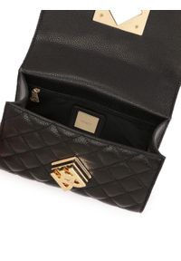 Kazar - Skórzana torebka na łańcuszku z pikowaniem. Kolor: czarny. Materiał: skórzane. Styl: wizytowy, klasyczny, elegancki. Rodzaj torebki: na ramię #5