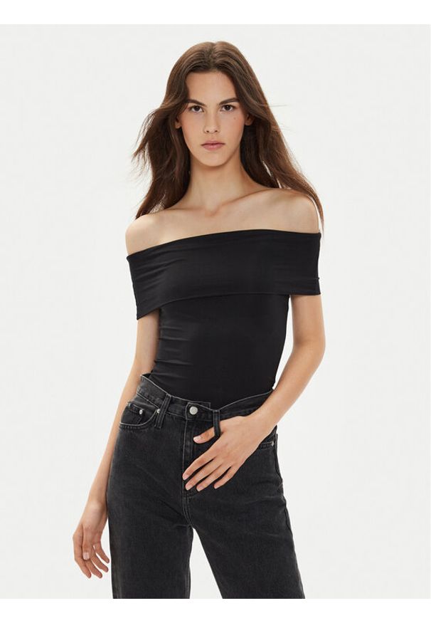 JJXX Bluzka Saga 12273790 Czarny Slim Fit. Kolor: czarny. Materiał: syntetyk