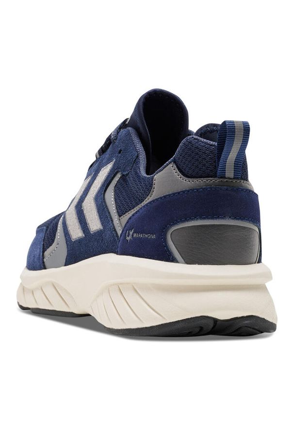Trenerzy Hummel Marathona Reach LX. Kolor: niebieski. Materiał: zamsz, neopren. Szerokość cholewki: normalna. Wzór: jodełka, haft