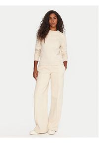 Guess Jeans Spodnie dresowe W5BB04 KC811 Beżowy Wide Leg. Kolor: beżowy. Materiał: bawełna #4