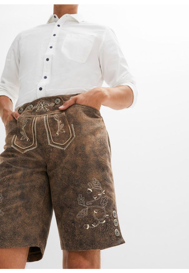 bonprix - Bermudy w ludowym stylu, ze sztucznej skóry. Kolor: brązowy. Materiał: skóra. Wzór: aplikacja. Styl: elegancki