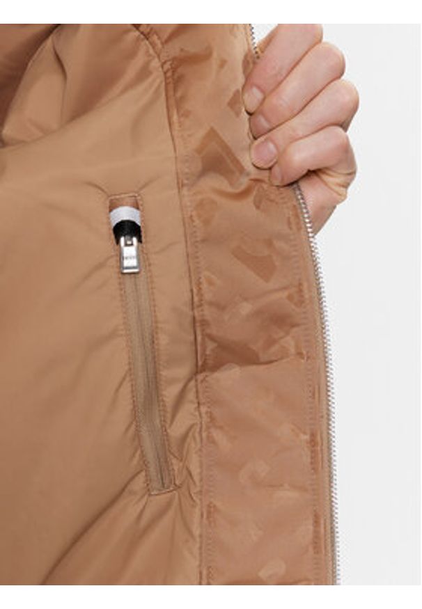 BOSS - Boss Kurtka bomber Corondo 50505648 Beżowy Regular Fit. Kolor: beżowy. Materiał: syntetyk