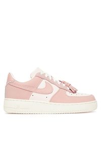 Sneakersy Nike. Kolor: różowy. Model: Nike Air Force #1