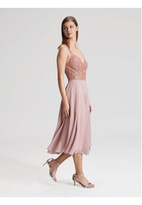 Hey Kyla Sukienka koktajlowa 5AC106HK Różowy Slim Fit. Kolor: różowy. Materiał: syntetyk. Styl: wizytowy #5