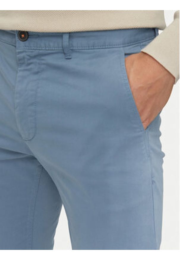 BOSS - Boss Chinosy 50510933 Niebieski Slim Fit. Kolor: niebieski. Materiał: bawełna