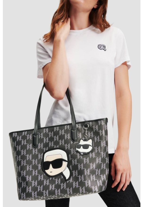 Karl Lagerfeld - KARL LAGERFELD Czarna shopperka Mono Cc Lg Tote. Kolor: czarny. Styl: elegancki