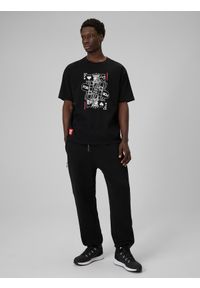 4f - 4F T-shirt loose z nadrukiem męski - czarny M. Okazja: na co dzień. Kolor: czarny. Materiał: dzianina, bawełna, materiał. Wzór: nadruk. Styl: casual #2