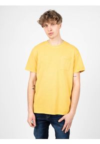 Pepe Jeans T-shirt "Treyson" | PM508536 | Treyson | Mężczyzna | Żółty. Okazja: na co dzień. Kolor: żółty. Materiał: bawełna. Wzór: aplikacja. Styl: casual #3