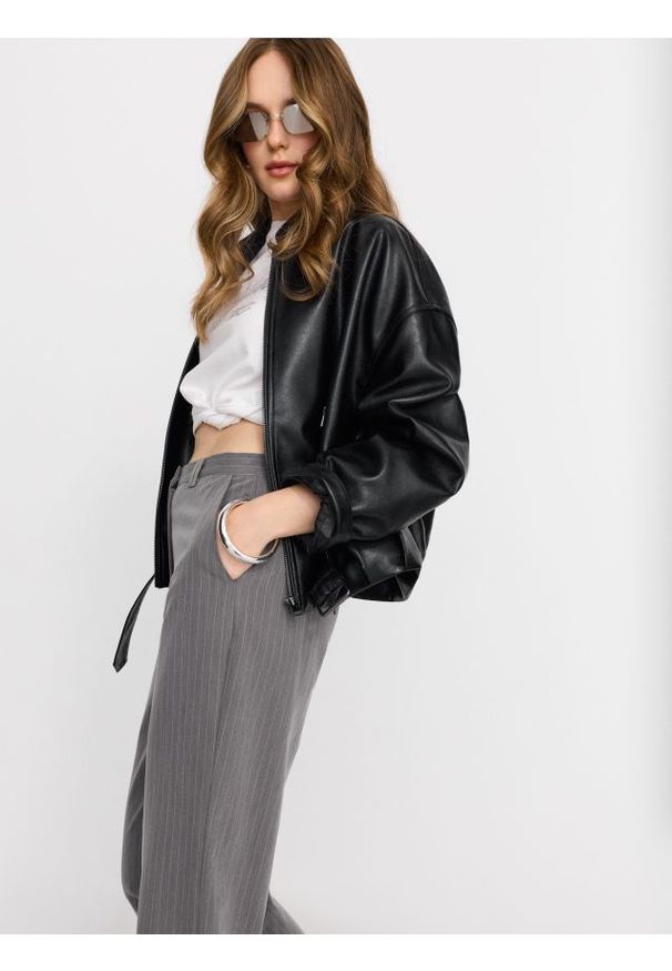 Sinsay - Spodnie wide leg - szary. Kolor: szary