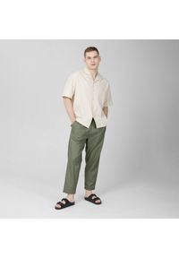 outhorn - Spodnie tkaninowe z lnem męskie - khaki. Kolor: brązowy. Materiał: tkanina, len #7