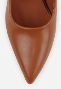Born2be - Brązowe Czółenka na Obcasie Vices ze Skórzaną Wkładką Olannela. Okazja: na co dzień, na spotkanie biznesowe, do pracy. Kolor: brązowy. Materiał: skóra. Obcas: na obcasie. Styl: casual, biznesowy, klasyczny. Wysokość obcasa: średni #9