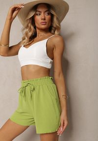 Renee - Jasnozielone Casualowe Szorty Bermudy High Waist Wykończone Gumką w Pasie Otanea. Okazja: na co dzień. Stan: podwyższony. Kolor: zielony. Styl: casual