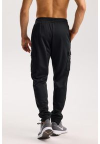 ROUGH RADICAL - Męskie spodnie dresowe Rough Radical Dynamic Pro Joggers Men. Kolor: czarny. Materiał: dresówka