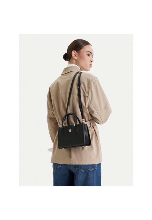 TOMMY HILFIGER - Torebka Tommy Hilfiger. Kolor: czarny