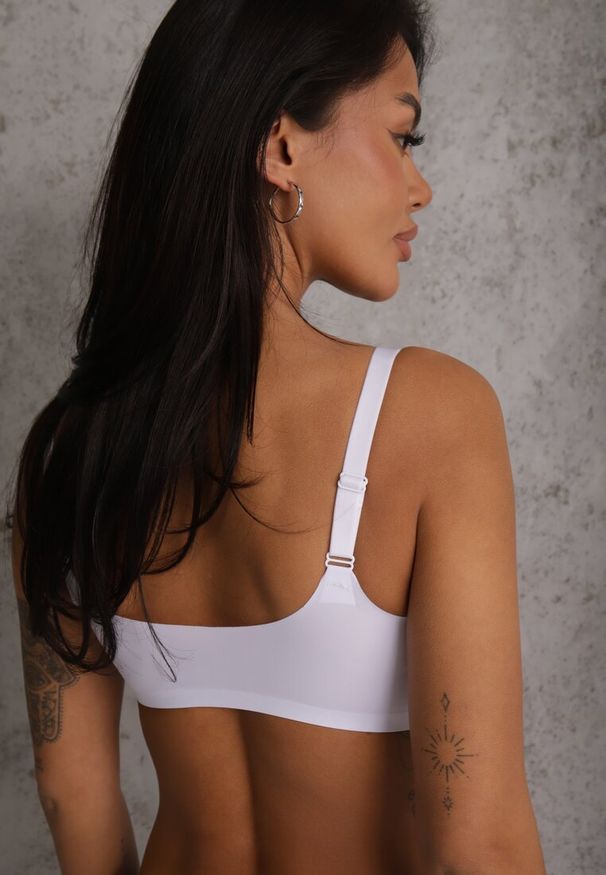 Renee - Biały Biustonosz Ozdobiona Przezroczystymi Wstawkami z Usztywnieniem Seanael. Kolor: biały. Materiał: dresówka. Rodzaj stanika: przezroczysty. Wzór: aplikacja