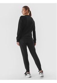 4f - 4F Spodnie dresowe 4FAW23TTROF474 Czarny Regular Fit. Kolor: czarny. Materiał: bawełna #5
