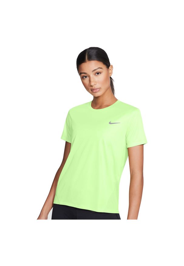 Koszulka damska do biegania Nike Miler Top AJ8121. Materiał: materiał, poliester, skóra. Technologia: Dri-Fit (Nike). Sport: bieganie, fitness
