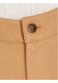 Guess Spodnie materiałowe W5BB16 KCMU2 Beżowy Flare Fit. Kolor: beżowy. Materiał: syntetyk
