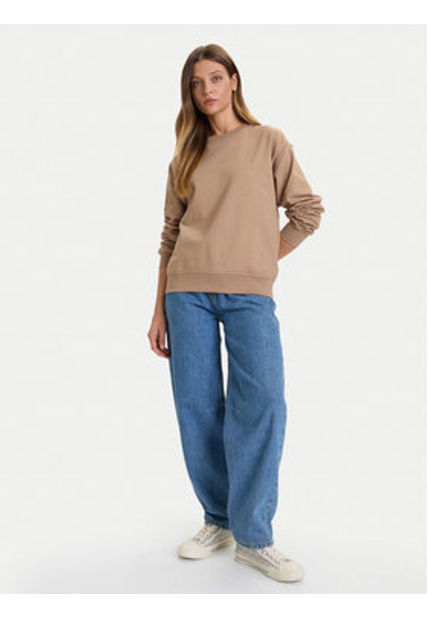 Calvin Klein Jeans Bluza Archive LV047B236G Brązowy Relaxed Fit. Kolor: brązowy. Materiał: bawełna