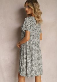 Renee - Zielona Wiskozowa Sukienka o Rozkloszowanym Fasonie z Ornamentalnym Wzorem Jasminas. Kolor: zielony. Materiał: wiskoza. Styl: boho #4