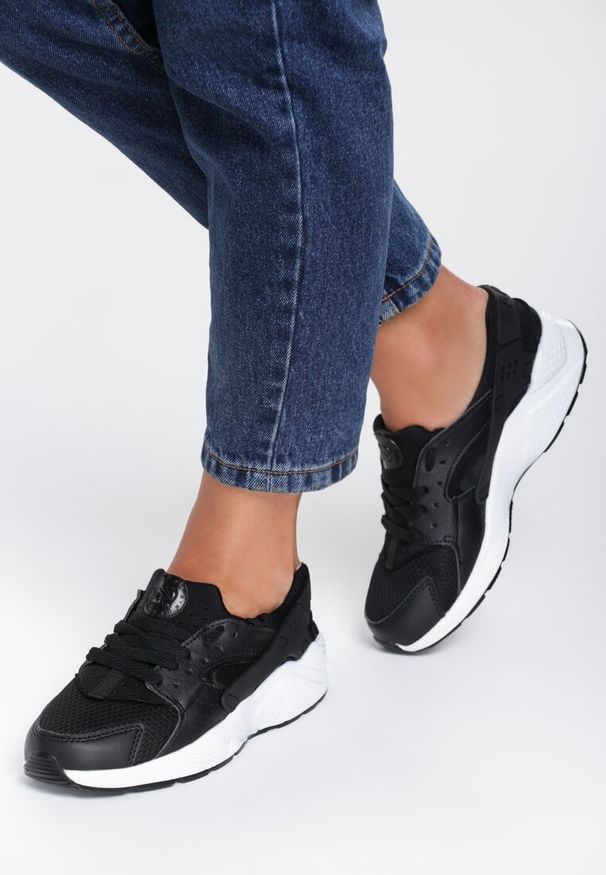 Renee - Czarne Buty Sportowe Flexible. Kolor: czarny. Materiał: materiał