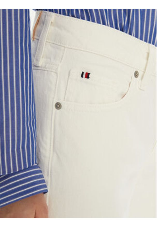 TOMMY HILFIGER - Tommy Hilfiger Jeansy WW0WW44331 Biały Regular Fit. Kolor: biały