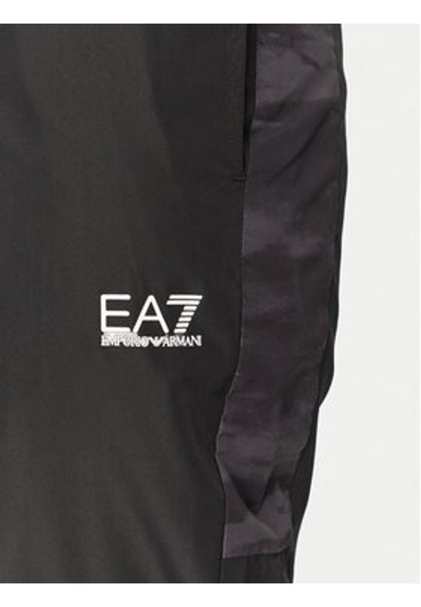 EA7 Emporio Armani Dres 7M000079 AF12948 UC001 Czarny Regular Fit. Kolor: czarny. Materiał: syntetyk