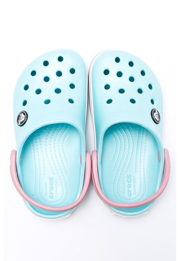 Crocs - Klapki dziecięce. Nosek buta: okrągły. Kolor: niebieski. Materiał: materiał, guma. Wzór: gładki
