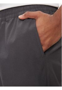 Vans Spodnie materiałowe Range Relaxed Sport Pant VN000G6C Szary Relaxed Fit. Kolor: szary. Materiał: syntetyk. Styl: sportowy #4