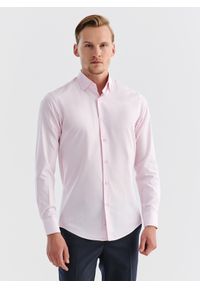 Pako Lorente - PAKO LORENTE – Gładka elegancka koszula męska w kolorze różowym. Typ kołnierza: kołnierzyk klasyczny. Kolor: różowy. Materiał: bawełna. Długość rękawa: długi rękaw. Długość: długie. Wzór: gładki. Styl: elegancki #2