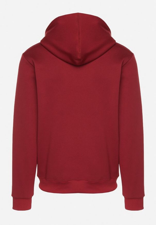 Born2be - Bordowa Bluza z Kapturem i Kangurkową Kieszenią Envila. Okazja: na co dzień. Typ kołnierza: kaptur. Kolor: czerwony. Materiał: jeans. Styl: casual, elegancki