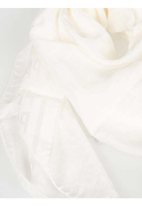 Patrizia Pepe Chusta | 8F0005/A074 | Kobieta | Biały. Okazja: na co dzień. Kolor: biały. Materiał: jedwab. Styl: klasyczny, elegancki, casual