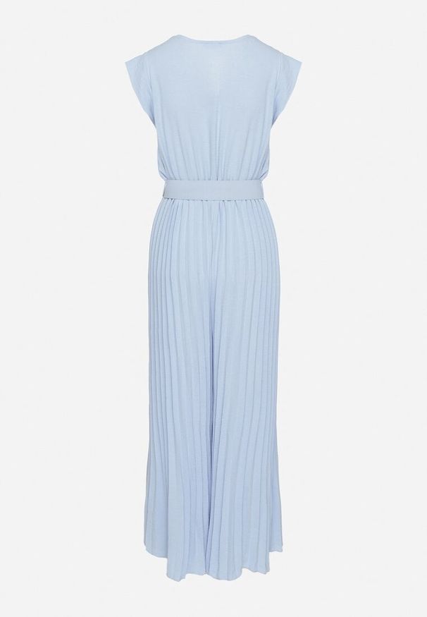 Born2be - Jasnoniebieski Kombinezon o Kopertowym Kroju z Plisami i Paskiem w Talii Salivania. Okazja: na wesele, na imprezę, na studniówkę, na ślub cywilny. Kolor: niebieski. Styl: klasyczny, elegancki