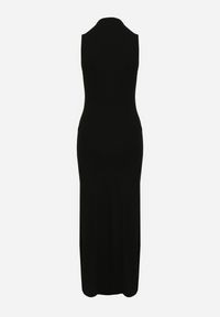 Born2be - Czarna Dopasowana Sukienka z Wełną Zdobiona Marszczeniem i Rozcięciem Lisarea. Okazja: na co dzień. Kolor: czarny. Materiał: wełna. Wzór: aplikacja. Typ sukienki: dopasowane. Styl: casual #3