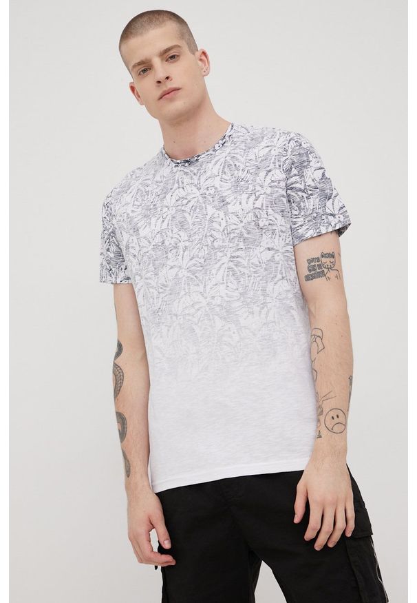 Tom Tailor t-shirt bawełniany kolor granatowy wzorzysty. Kolor: niebieski. Materiał: bawełna