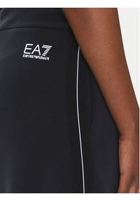 EA7 Emporio Armani Szorty materiałowe 7W000176 AF12643 UC001 Czarny Regular Fit. Kolor: czarny. Materiał: materiał #2