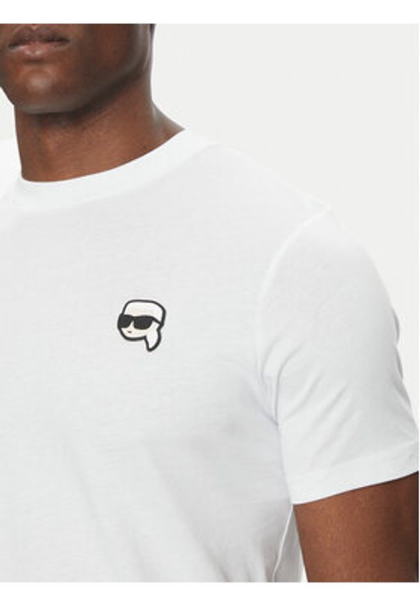 Karl Lagerfeld - KARL LAGERFELD T-Shirt 755710 500224 Biały Regular Fit. Typ kołnierza: dekolt w karo. Kolor: biały. Materiał: bawełna