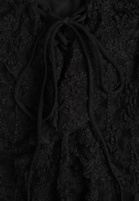 Born2be - Czarna Koronkowa Sukienka z Falbankami i Wiązaniem przy Dekolcie Delanatea. Okazja: na co dzień. Typ kołnierza: kołnierz z falbankami. Kolor: czarny. Materiał: koronka. Sezon: wiosna, lato. Styl: casual, elegancki #6