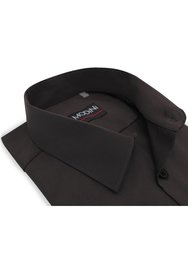 Modini - Brązowa gładka koszula męska MODINI A70. Kolor: brązowy. Materiał: tkanina, poliester, bawełna. Długość: długie. Wzór: gładki. Styl: klasyczny