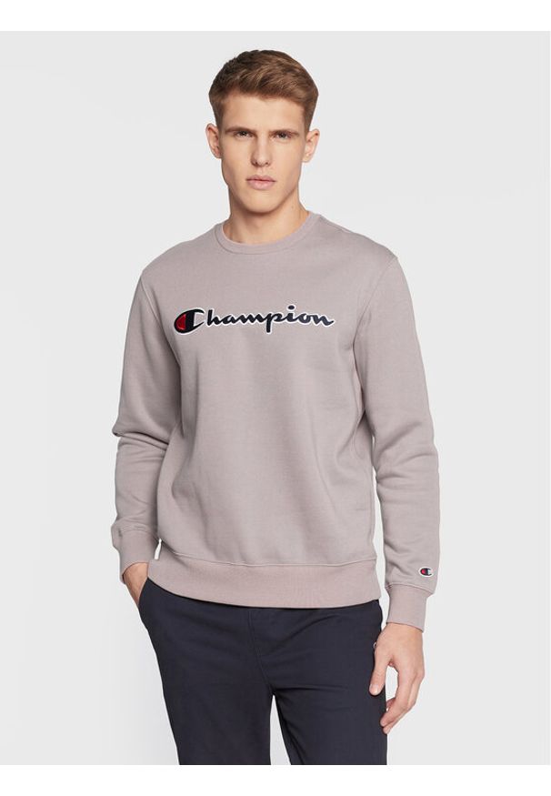 Champion Bluza Embroided Script Logo 217859 Fioletowy Regular Fit. Kolor: fioletowy. Materiał: bawełna, syntetyk