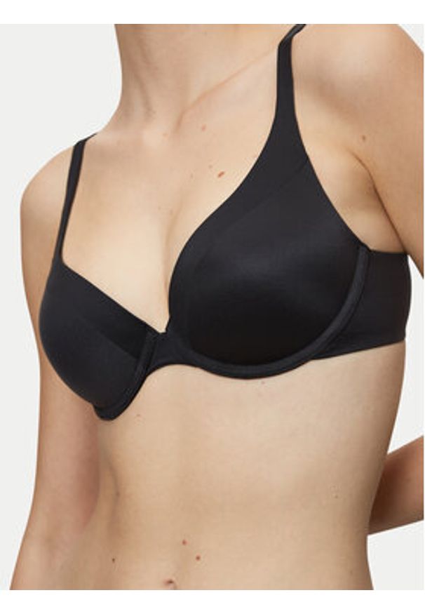 Triumph Biustonosz push-up Body Make-Up Soft Touch 10205991 Czarny. Kolor: czarny. Materiał: syntetyk. Rodzaj stanika: push-up