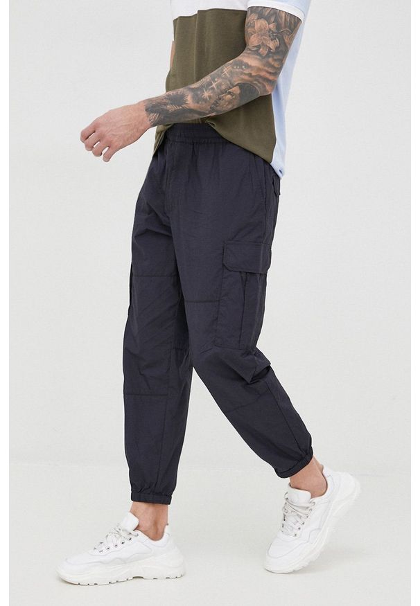 Armani Exchange spodnie dresowe bawełniane 3LZPL4.ZNSUZ męskie kolor granatowy gładkie. Kolor: niebieski. Materiał: bawełna, dresówka. Wzór: gładki