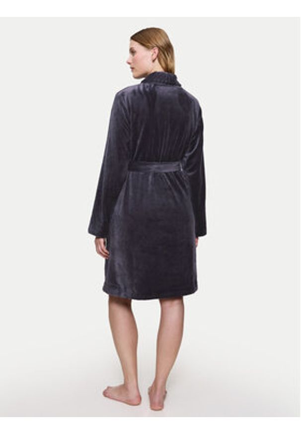Triumph Szlafrok Robes Fleece Robe 01 10216526 Szary. Kolor: szary. Materiał: syntetyk