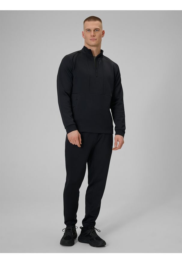 4f - 4F Bluza treningowa regular szybkoschnąca męska - czarna XL. Typ kołnierza: kołnierzyk stójkowy. Kolor: czarny. Materiał: materiał